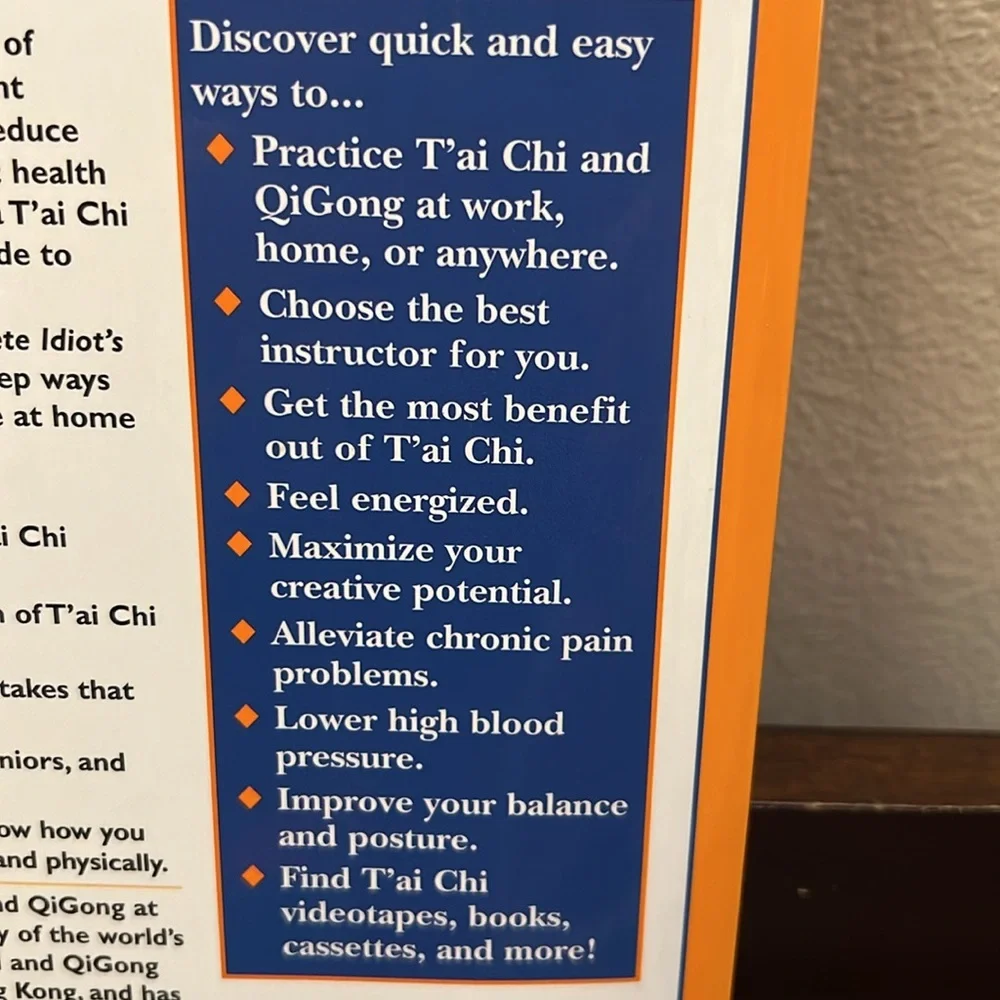 “The Complete Idiot’s Guide to T’ai Chi & QiGong” Paperback by Bill Douglas